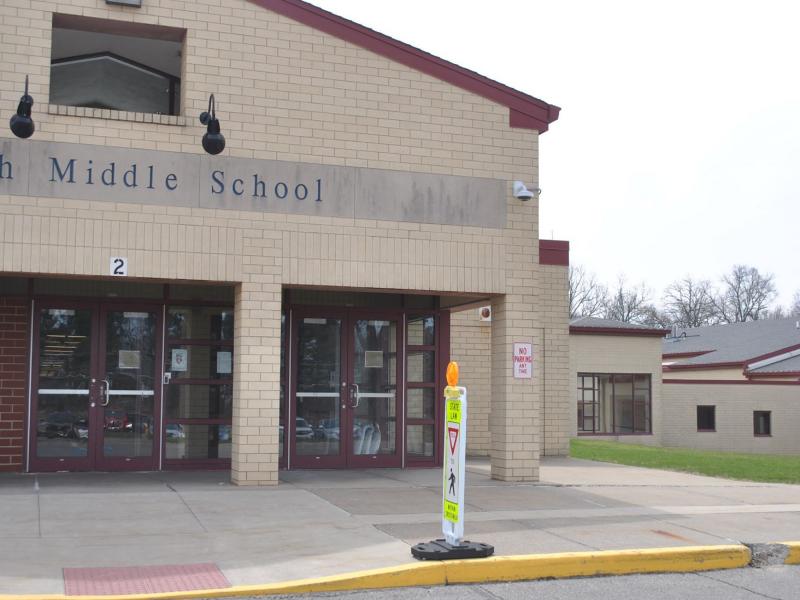 Exterior of Knock Middle School